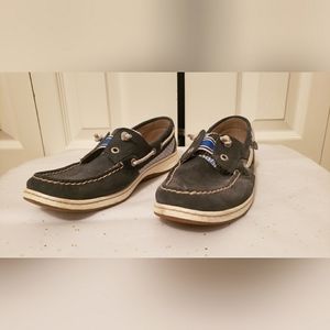 Sperry boat shoes
